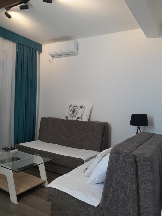 Apartments Stojanovic อุลซิน ภายนอก รูปภาพ