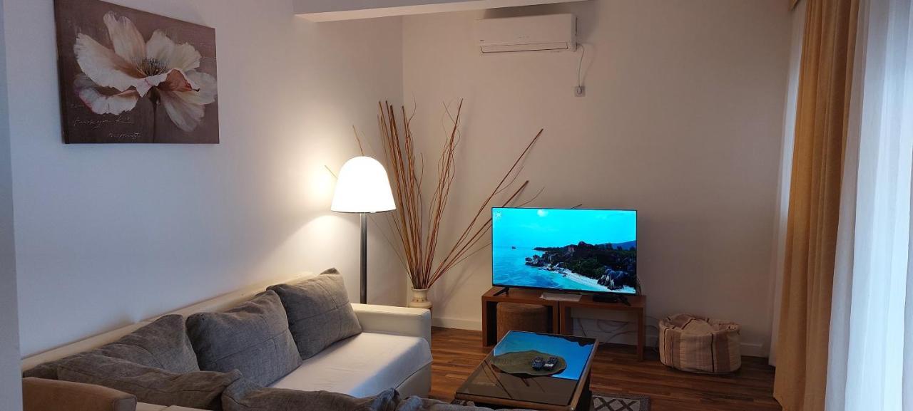 Apartments Stojanovic อุลซิน ภายนอก รูปภาพ
