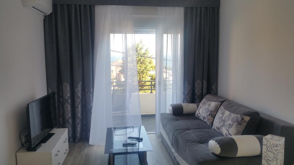 Apartments Stojanovic อุลซิน ภายนอก รูปภาพ