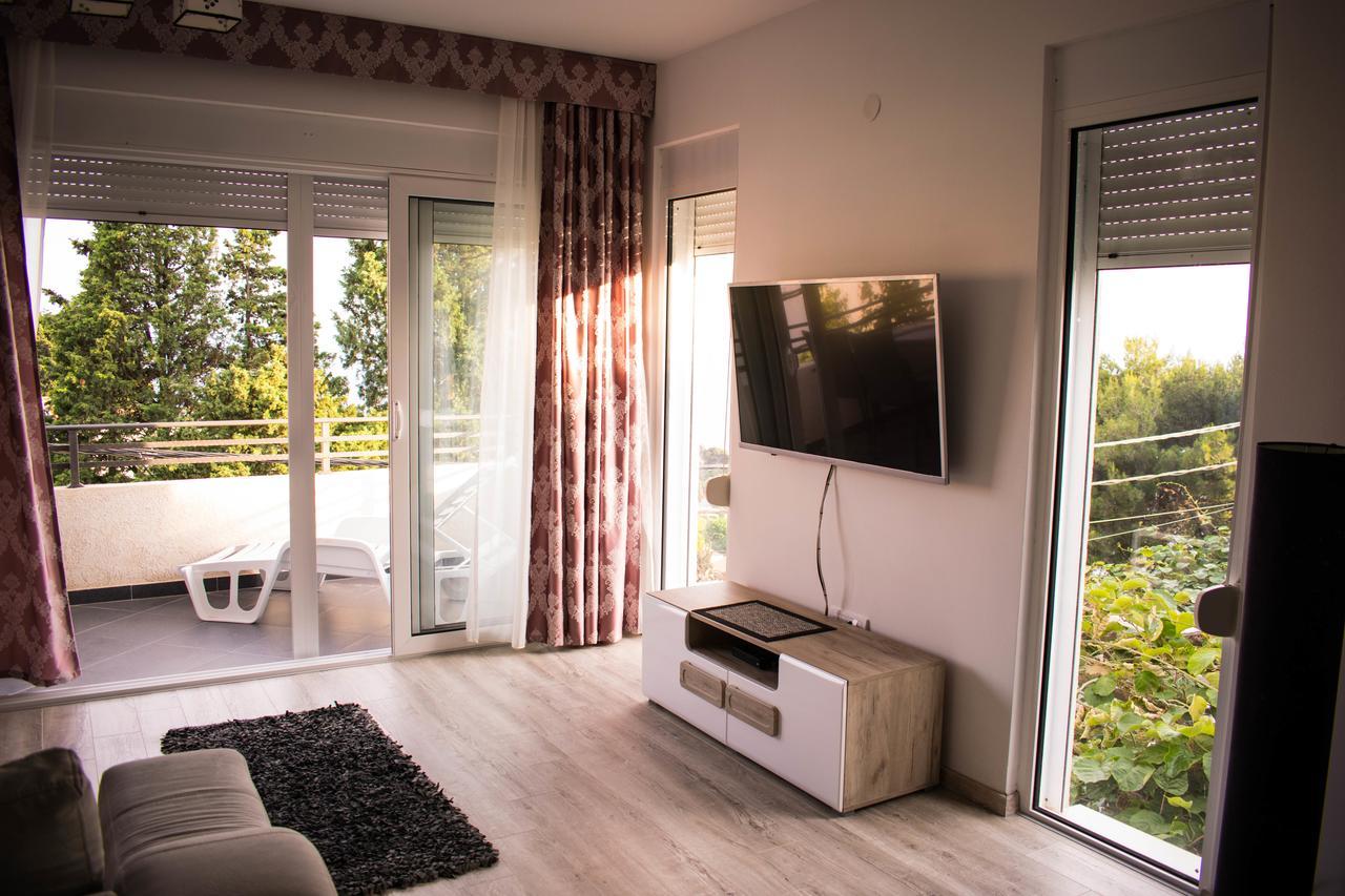 Apartments Stojanovic อุลซิน ภายนอก รูปภาพ