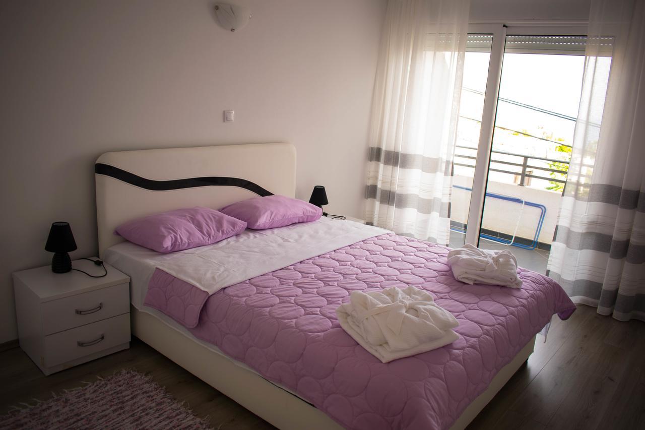 Apartments Stojanovic อุลซิน ภายนอก รูปภาพ